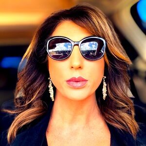 Meet your Posher, Jacinta